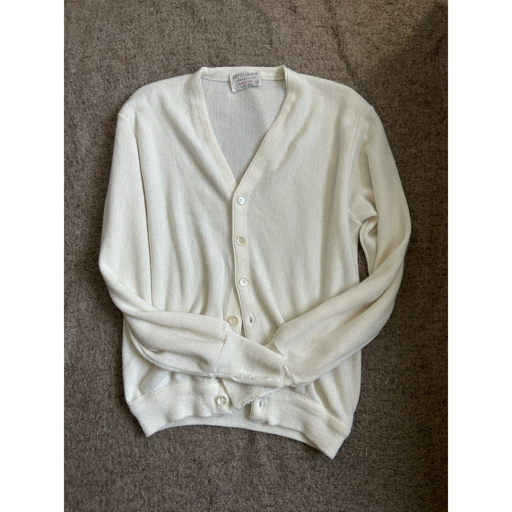 Vintage 1980's Jeff Links Off White Cardigan Sweater in 100% Dupont Orlon | Sz M